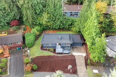 750 Highwood Dr SW, Issaquah, WA 98027