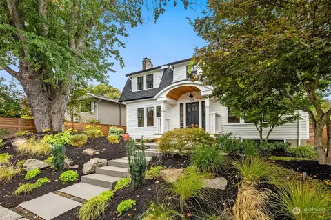 927 32nd Ave, Seattle, WA 98122