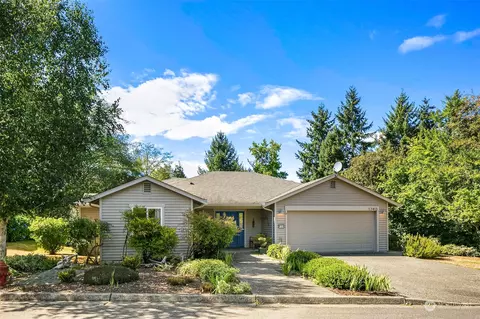 17413 95th Pl SW, Vashon, WA 98070
