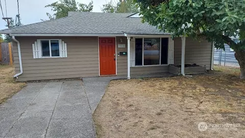 1616 S Ridgewood Ave, Tacoma, WA 98405
