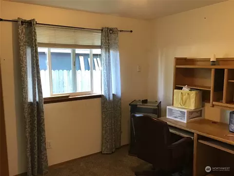 418 Brown SE, Orting, WA 98360 photo 6