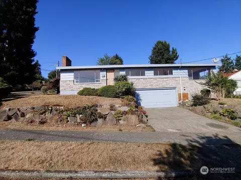 4401 28th Pl W, Seattle, WA 98199