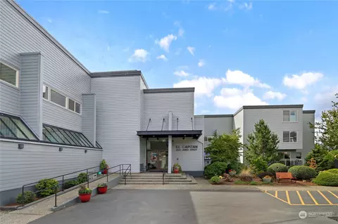 200 James St #302, Edmonds, WA 98020