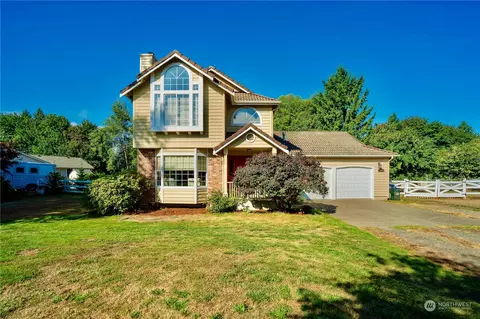 3915 Foxhall Dr NE, Olympia, WA 98516