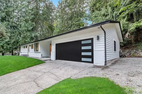 575 Mount Fury Cir SW, Issaquah, WA 98027