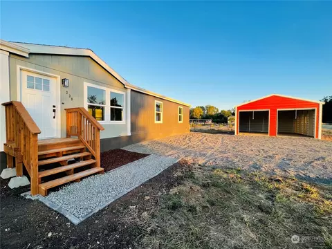 230 Bunker Creek Rd, Adna, WA 98522