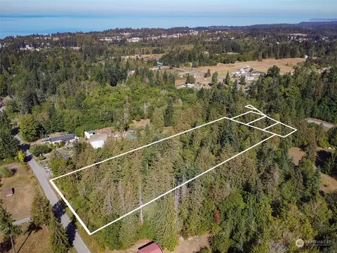 999 Brown Rd, Port Angeles, WA 98362