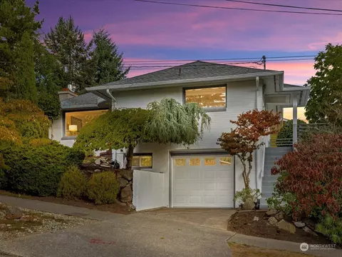 900 N 90th St, Seattle, WA 98103
