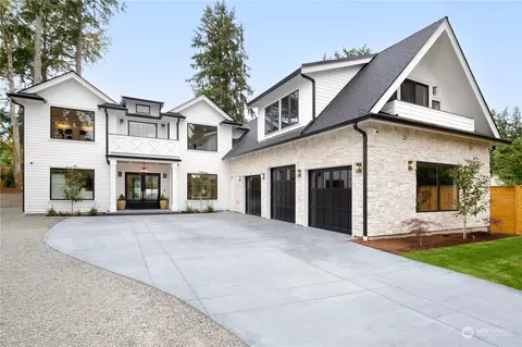 4575 165th Ave SE, Bellevue, WA 98006