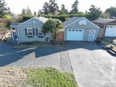 747 Hastings St, Port Townsend, WA 98368