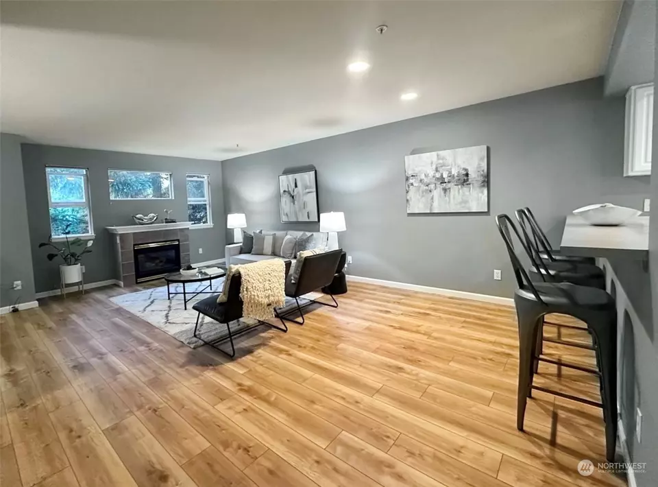  5733 186th Pl SW #E, Lynnwood, WA 98037 photo 1