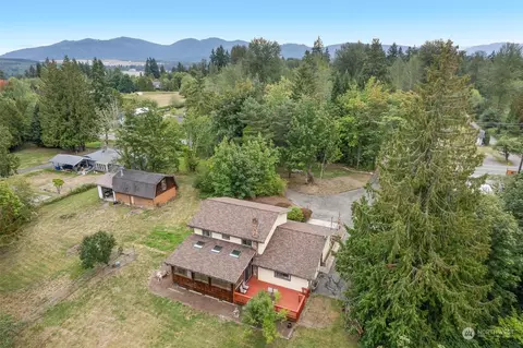 18623 196th Ave SE, Renton, WA 98058