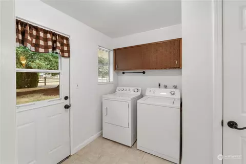 23322 SE 440th St, Enumclaw, WA 98022 photo 18