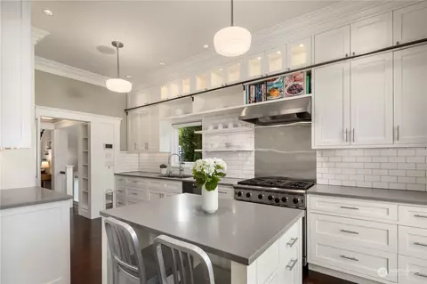 606 15th Ave E, Seattle, WA 98112 photo 20