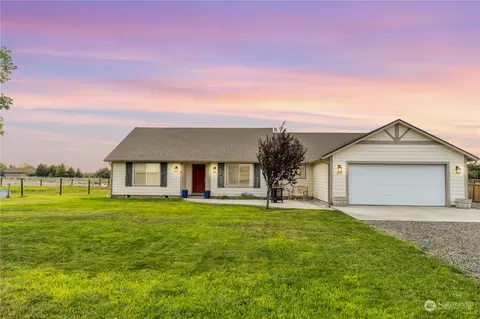 101 Equestrian Dr, Walla Walla, WA 99362