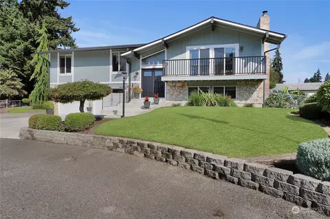 11007 126th Street Ct E, Puyallup, WA 98374