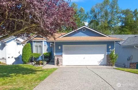 3019 Lake Dr, Lake Stevens, WA 98258