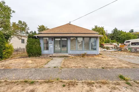 320 N Diamond St, Centralia, WA 98531