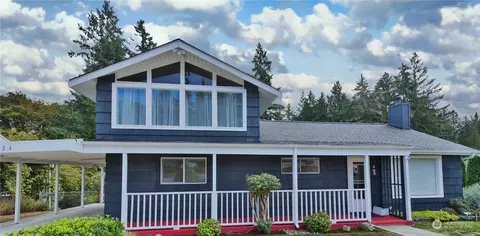 124 Dora Ave, Bremerton, WA 98312