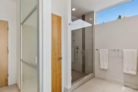 2502 E Olive St, Seattle, WA 98122 photo 15