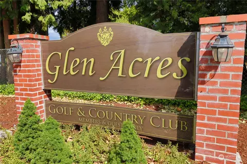 10731 Glen Acres Dr S #731, Seattle, WA 98168