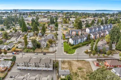 815 E Marine View Dr, Everett, WA 98201 photo 11