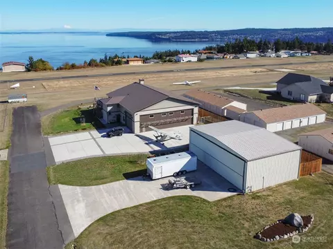 12 Flight Aly, Sequim, WA 98382 photo 3
