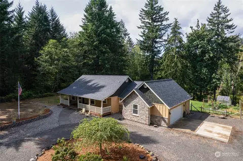 561 E Island Shores Rd, Shelton, WA 98584
