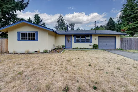 3060 Whisper Dr NW, Bremerton, WA 98312