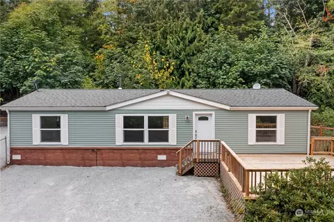 2052 Marandy Pl, Camano Island, WA 98282
