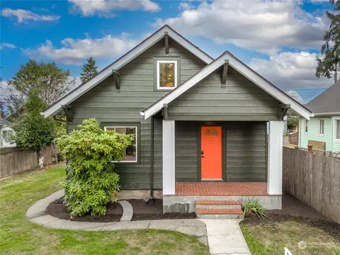 3577 E G St, Tacoma, WA 98404
