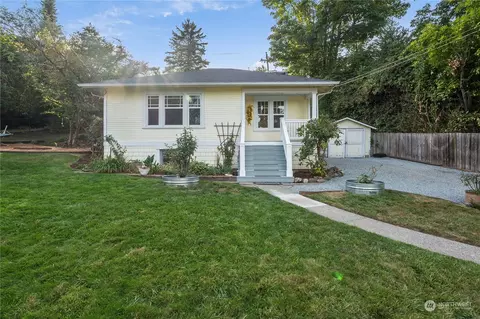 13041 38 Ave S, Tukwila, WA 98168