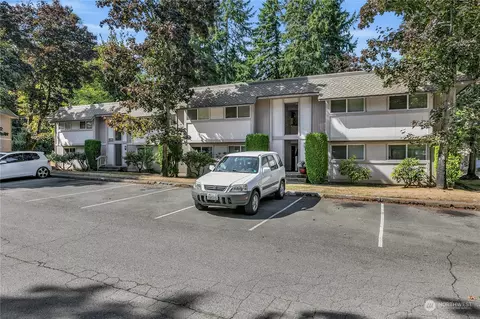 4601 SW 320th St #O8, Federal Way, WA 98023