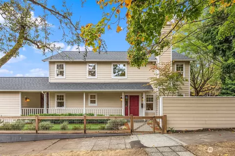 625 32nd Ave, Seattle, WA 98122