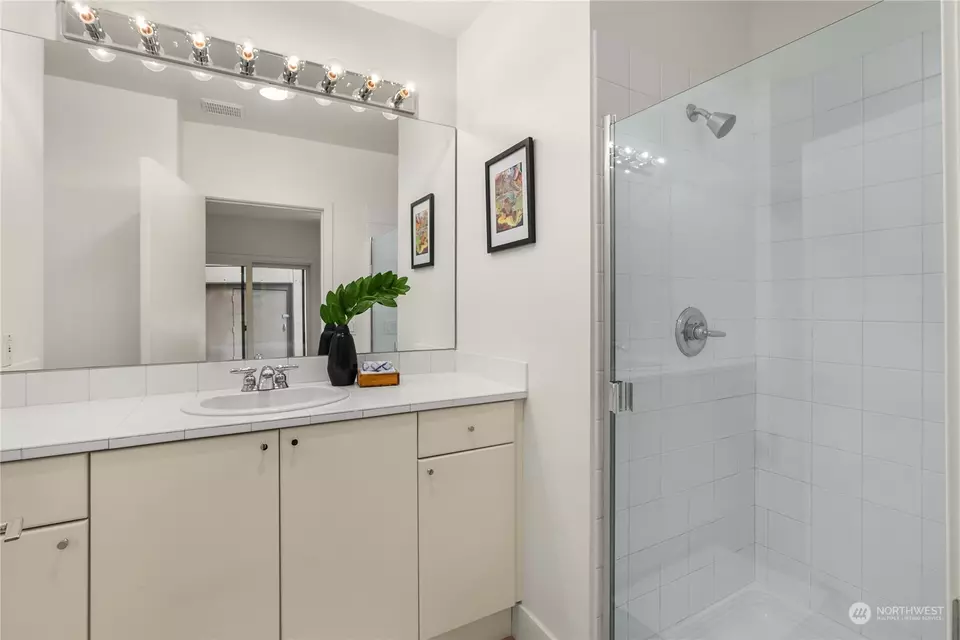  80 E Roanoke St #20, Seattle, WA 98102 photo 22