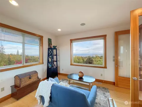 Living - 590 Chelsamish Dr, Sequim, WA 98382 photo 4 of 5