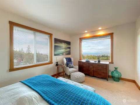 Bedroom - 590 Chelsamish Dr, Sequim, WA 98382 photo 2 of 6