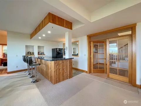 Kitchen - 590 Chelsamish Dr, Sequim, WA 98382 photo 4 of 4