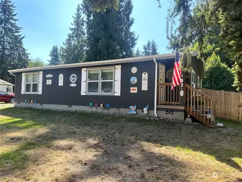 82 Willow Ln, Port Angeles, WA 98362
