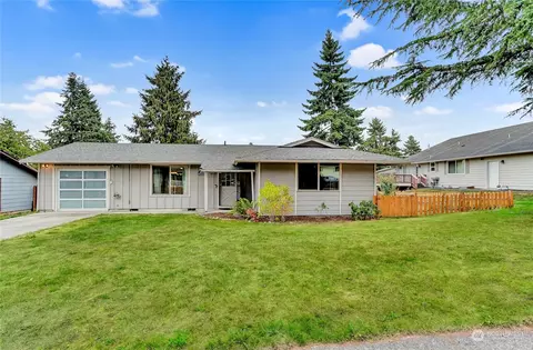 1010 N Viewmont Dr, Mount Vernon, WA 98273