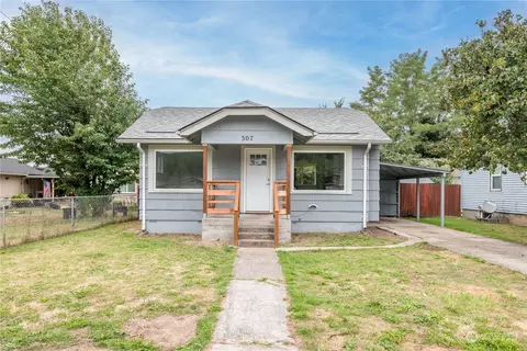 307 Kirby Ave SE, Castle Rock, WA 98611