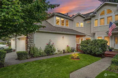 9821 NE Riverbend Dr #C103, Bothell, WA 98011