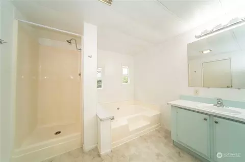 318 169th St SE, Bothell, WA 98021 photo 9