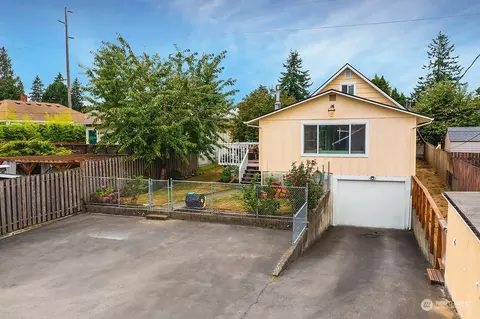 2417 Pine St, Everett, WA 98201 photo 32