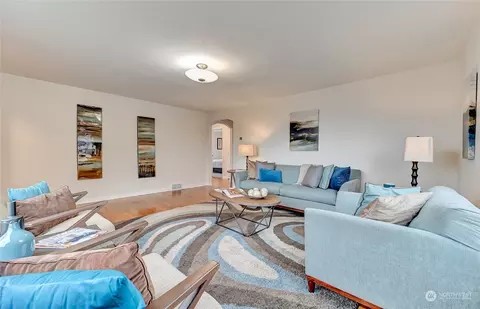 1522 Pine St, Everett, WA 98201 photo 5