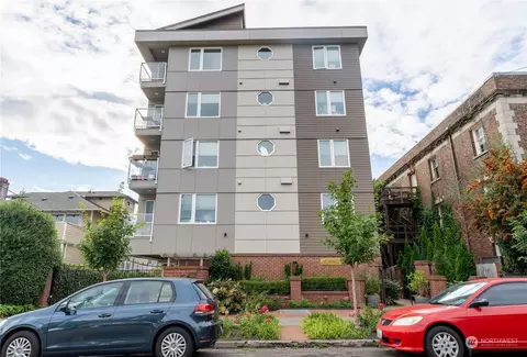 215 14th Ave E #102, Seattle, WA 98112