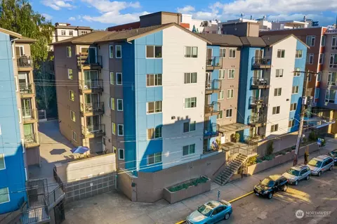 1614 Summit Ave #S207, Seattle, WA 98122
