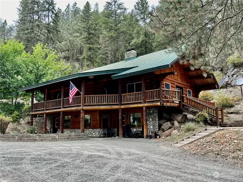 33505 Harker Canyon Rd N, Davenport, WA 99122