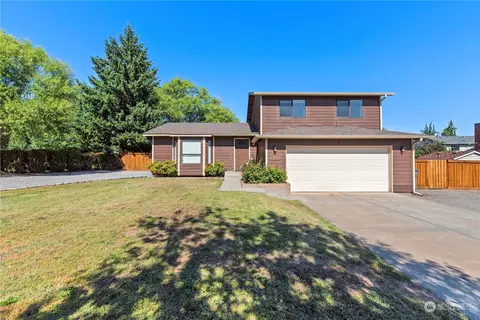 1512 Medina Pl, Wenatchee, WA 98801
