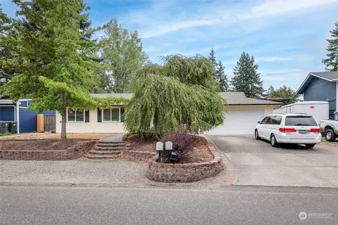 913 195th St E, Spanaway, WA 98387 photo 2